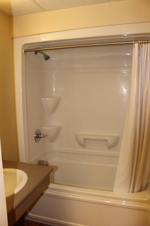 Unb Fredericton Accommodations Room photo